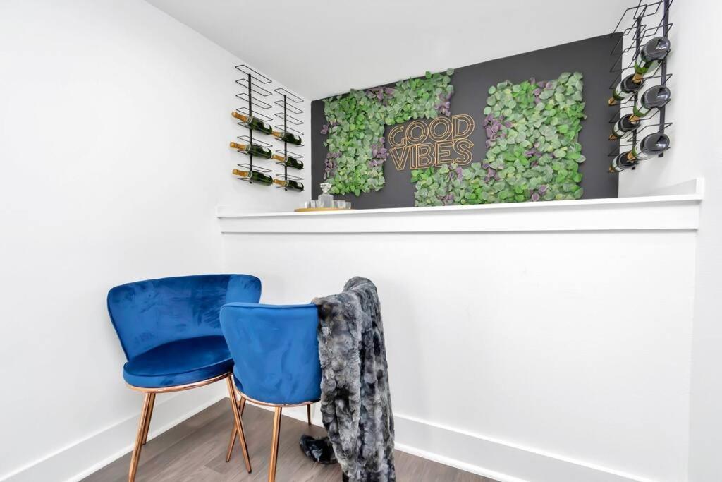 The Suite Spot! Downtown Skyline Views! Sleeps 12 Хьюстон Экстерьер фото